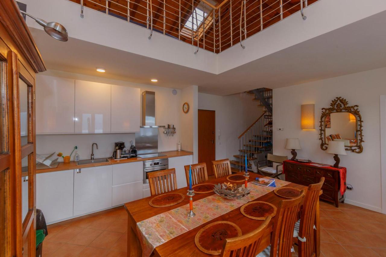 Appartamento Casa Bohemia Ghiffa Esterno foto